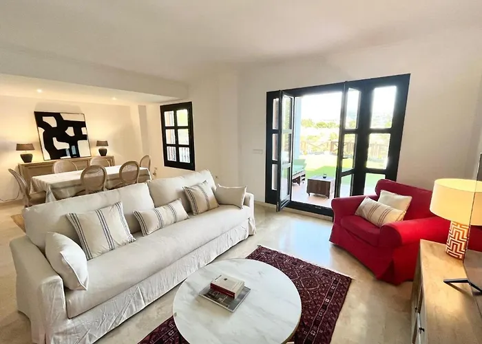 Guadalmina House Holiday home *